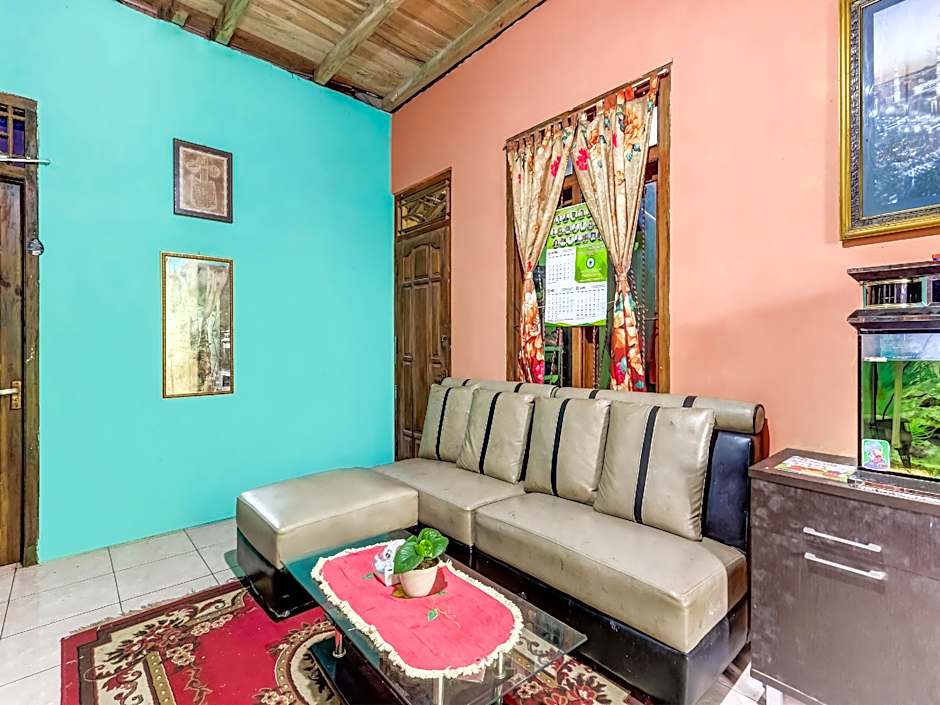 SPOT ON 91157 Desa Wisata Bendosari Kendal