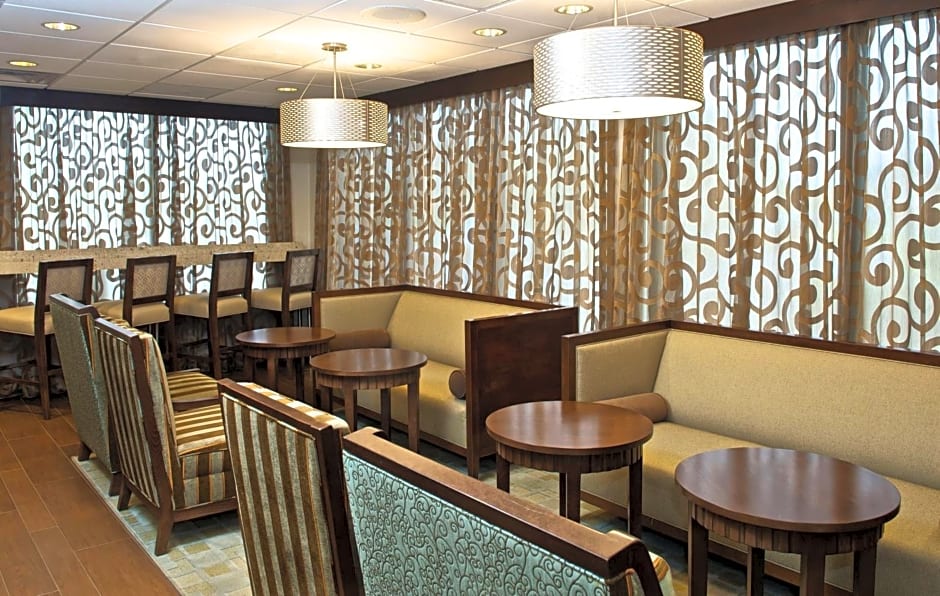 Hampton Inn Evansville