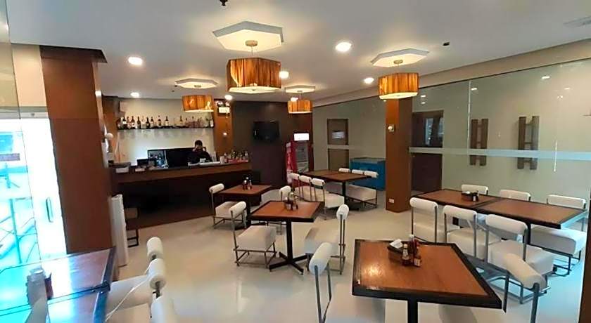 Hotel Camila 2