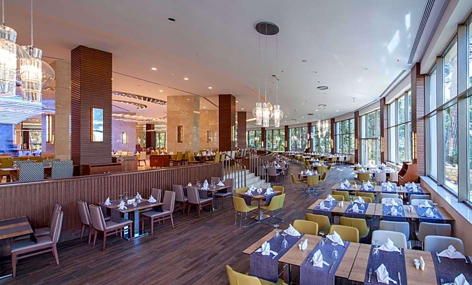 Wome Deluxe Hotel - Halal All Inclusive