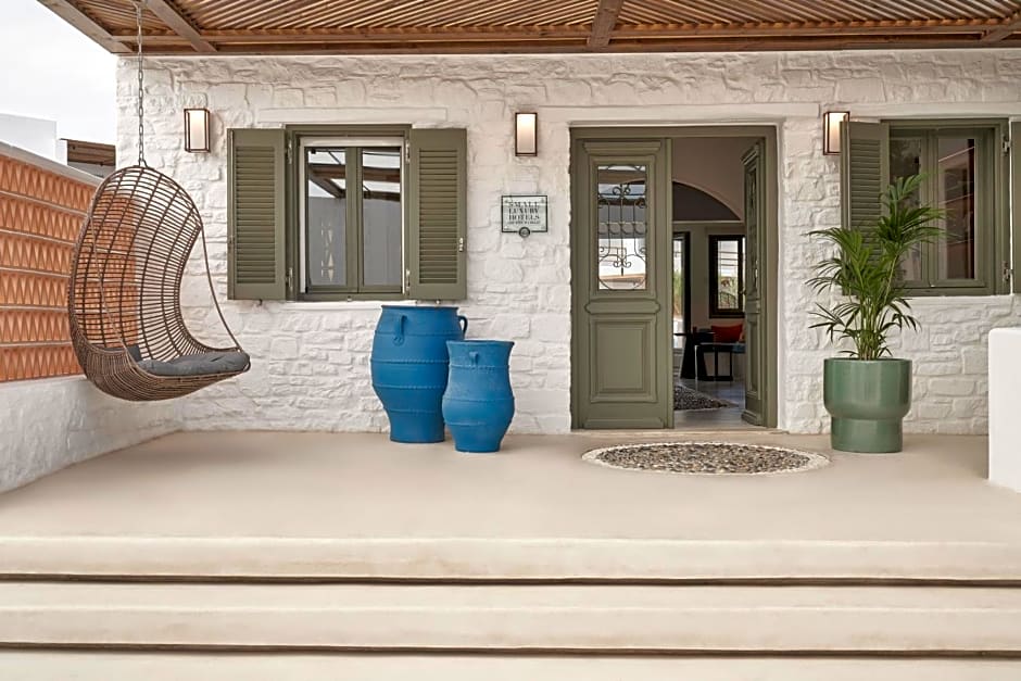 Minois Sugarcube Suites