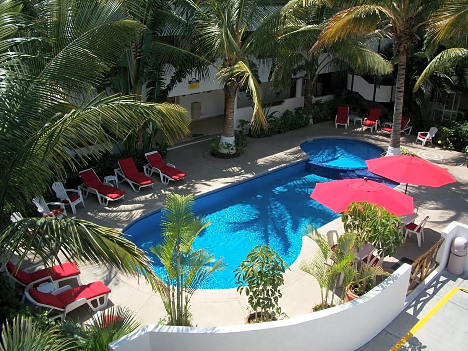 Hotel Palapa Palace Inn