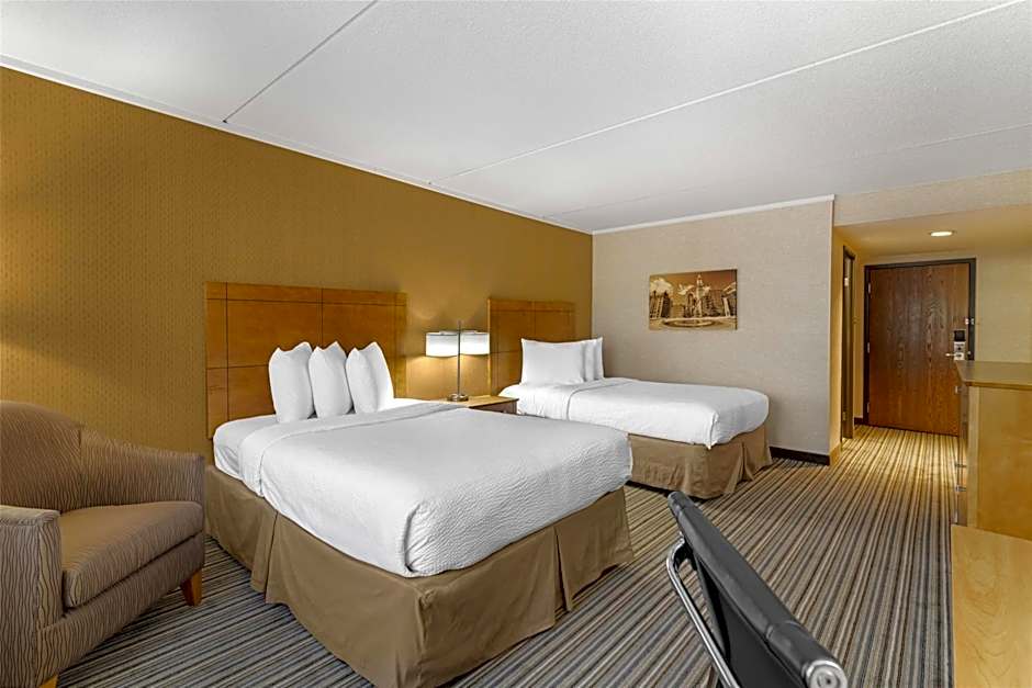 Best Western Royal Plaza Hotel And Trade Center