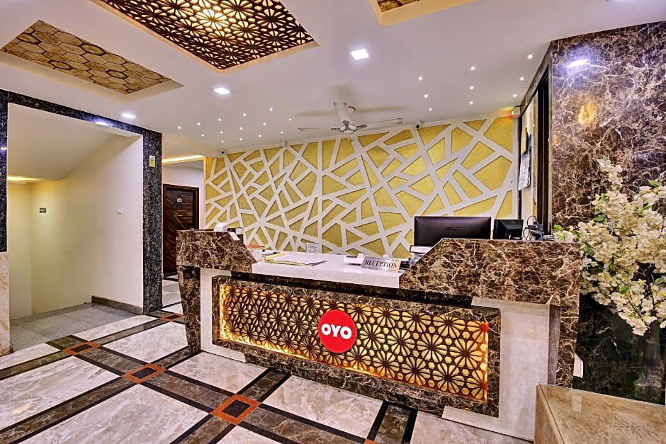 OYO Flagship Hotel Lotus Park