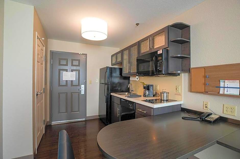 Candlewood Suites Saint Joseph By IHG