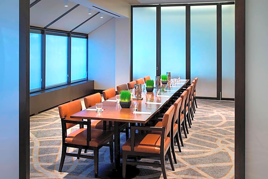 Newark Liberty International Airport Marriott