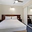 Quality Hotel Robertson Gardens