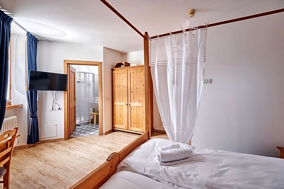 Hotel Bed & Bike Ledro