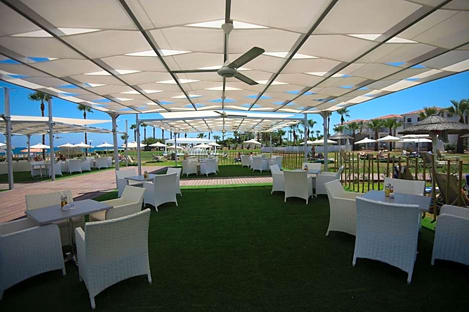 Marlita Beach Hotel Apartments
