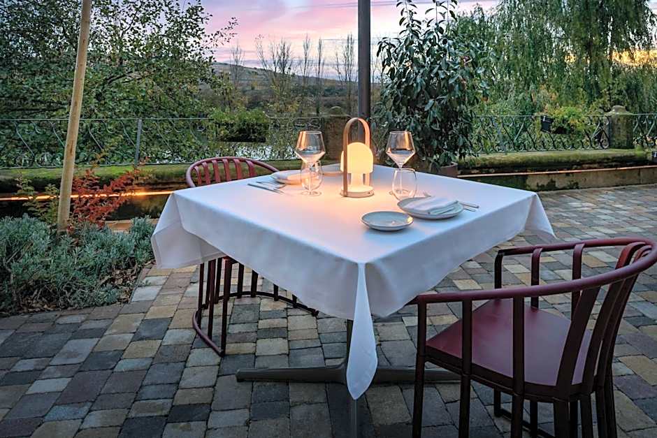 Palacio Tondon, La Rioja Brinas