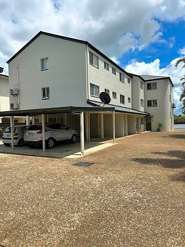 River Sands Apartments