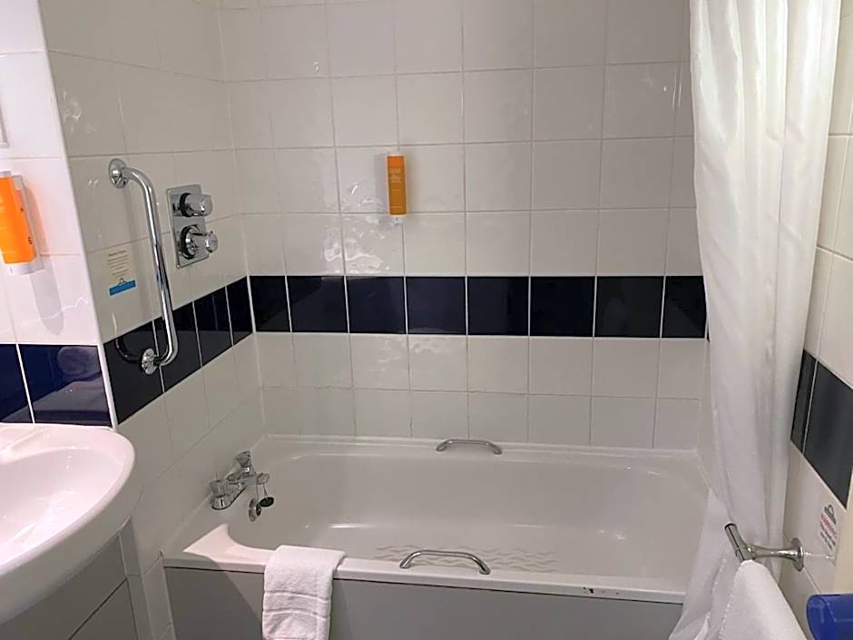 Days Inn Michaelwood M5