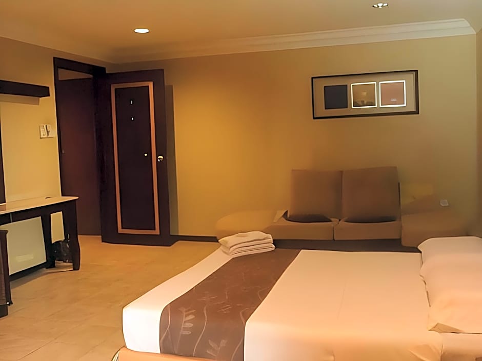 OYO 90411 Perdana Hotel Labuan