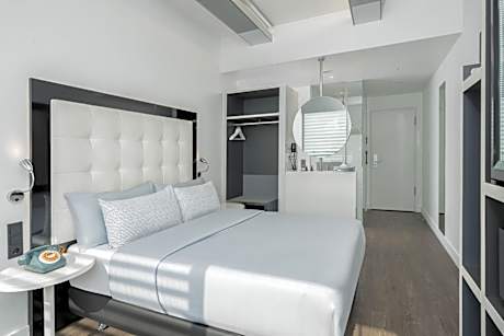 The Innside Guestroom