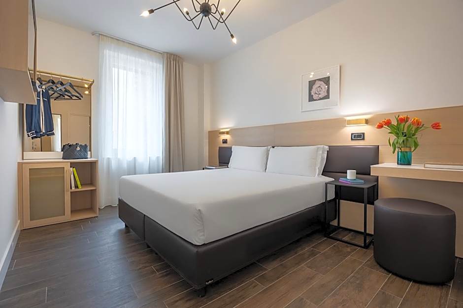 Globus Urban Hotel