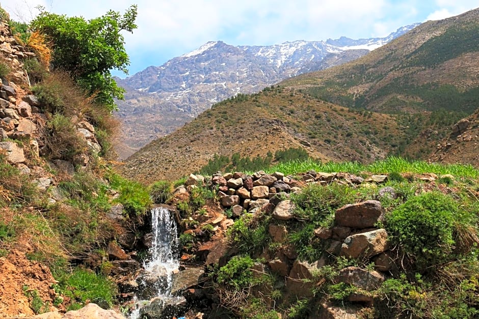 Tamatert Guest House