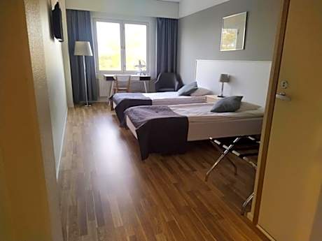 Twin Room with Sea View