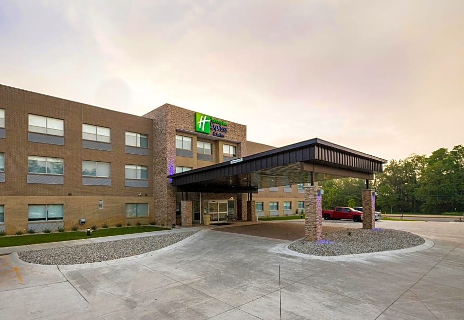 Holiday Inn Express & Suites - Portage, an IHG Hotel