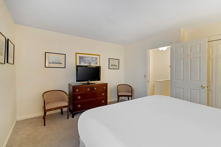 The Harraseeket Inn & Event House