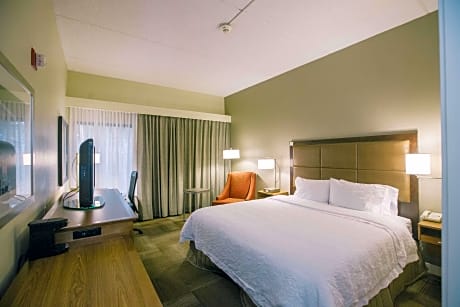 1 King Mobility Access Roll In Shower Nosmok