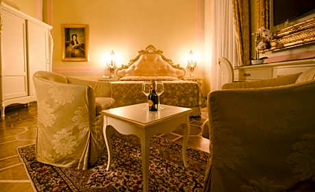 Suite with Sauna