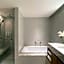Marriott Executive Apartments Bangkok, Sukhumvit 50