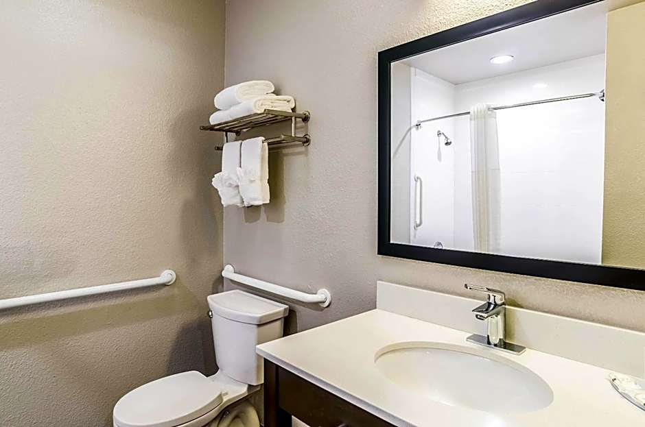 Quality Inn & Suites Westminster