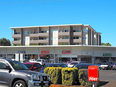 Laguna Apartments