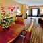 Holiday Inn Express Hotel & Suites Suffolk By IHG