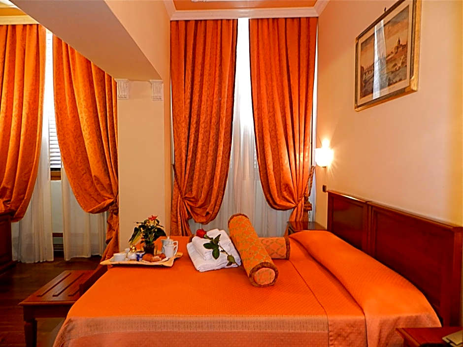Domus Florentiae Hotel