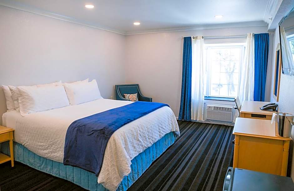 Napa Valley Hotel & Suites