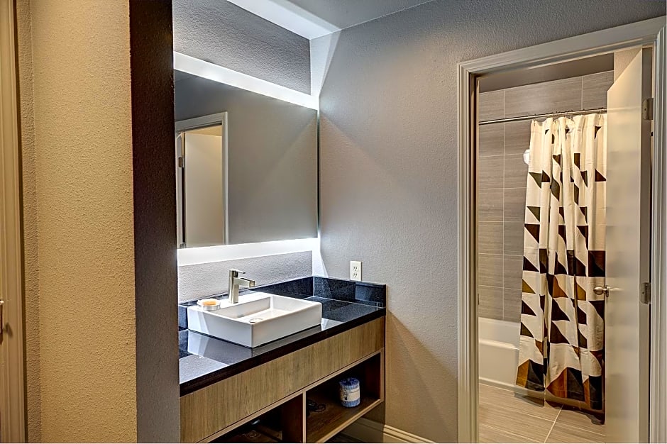 Arden Star Hotel