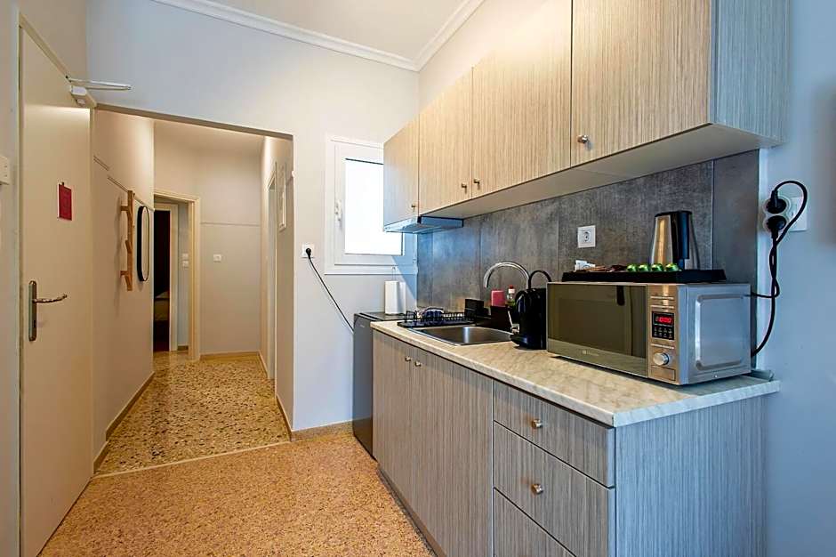 Aris123 by Smart Cozy Suites - Apartments in the heart of Athens - 5 minutes from metro - Available 24hr