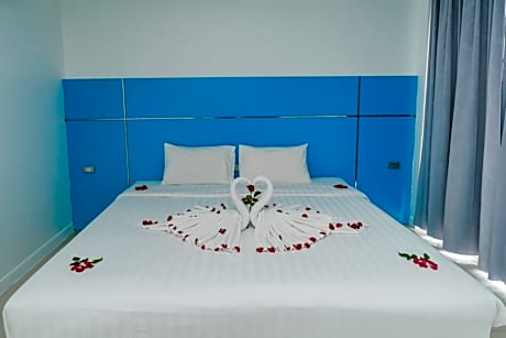 Superior Double or Twin Room with Terrace