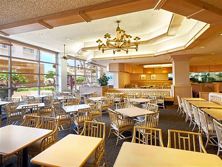 Ala Moana Honolulu by Mantra