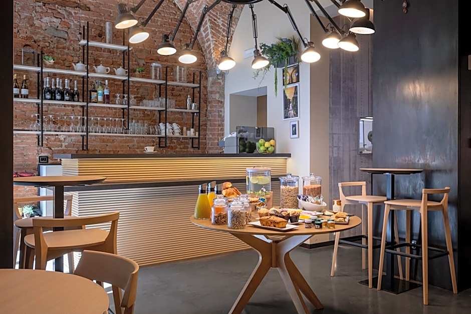 Globus Urban Hotel