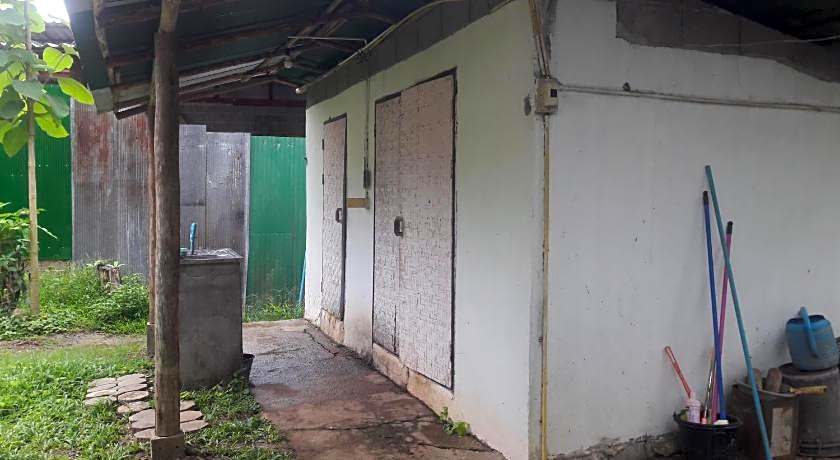 KK Hut Guest House