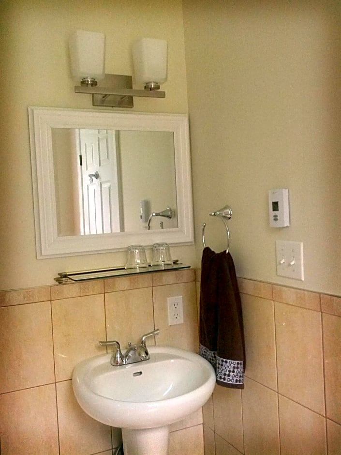 Big Axe Bed & Breakfast