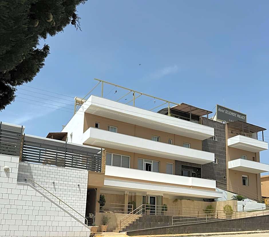 Selefkos Palace