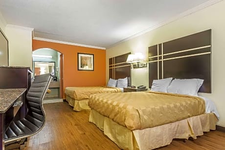 2 Double Beds Smoking