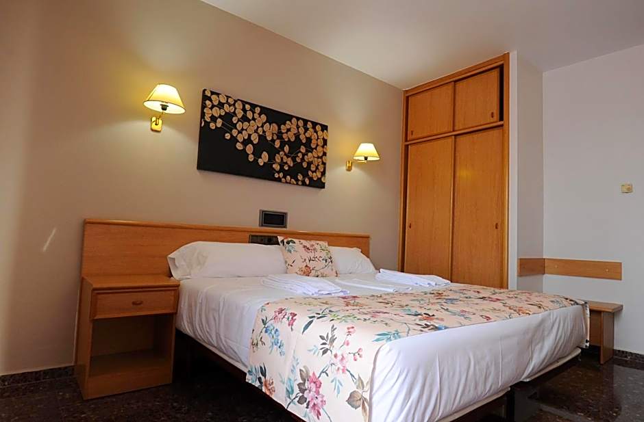 HOTEL MARIA ROSA
