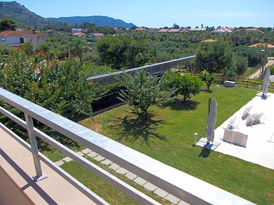 VILLA LAURO LUXURY B&B