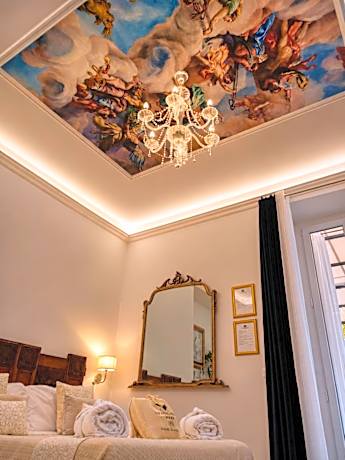 King Suite with Spa Bath
