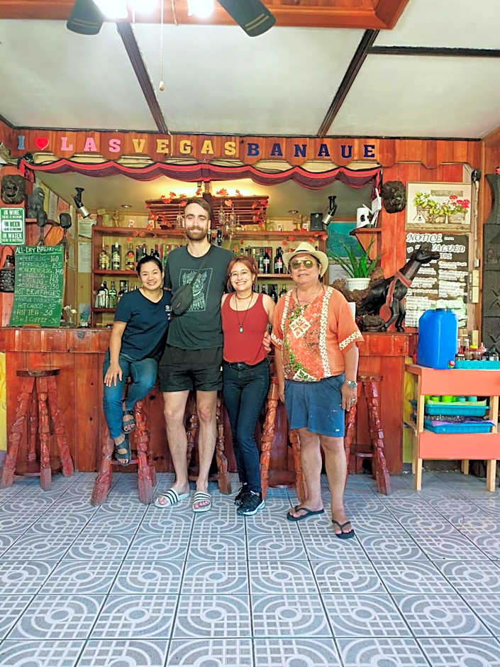 Las vegas lodge and restaurant