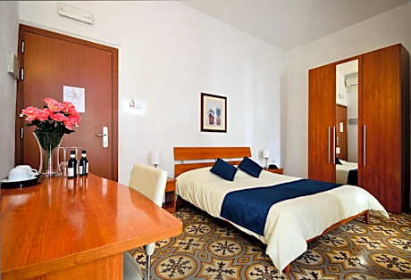 Deluxe Double Room with Sea View