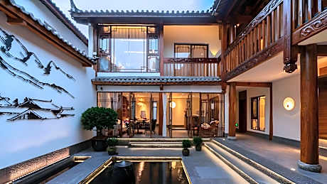 Floral Luxury Hotel Lijiang Ancient Town Sifang Street LiangQige