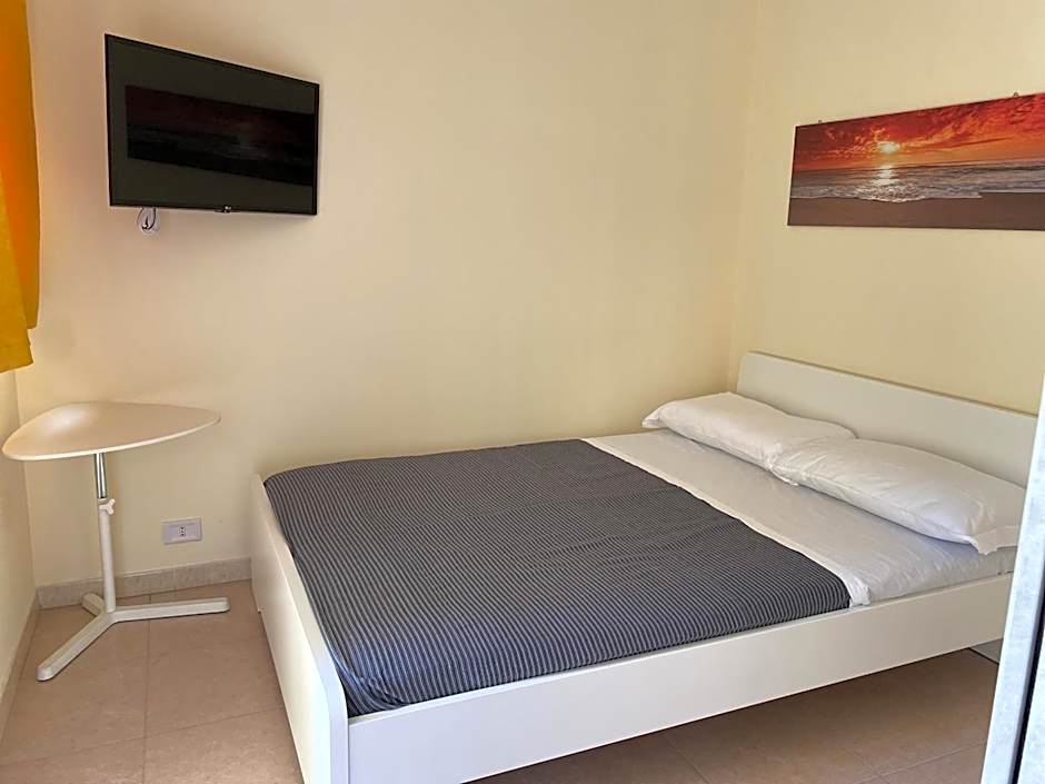 VILLA ADELAIDE SUITE & ROOM