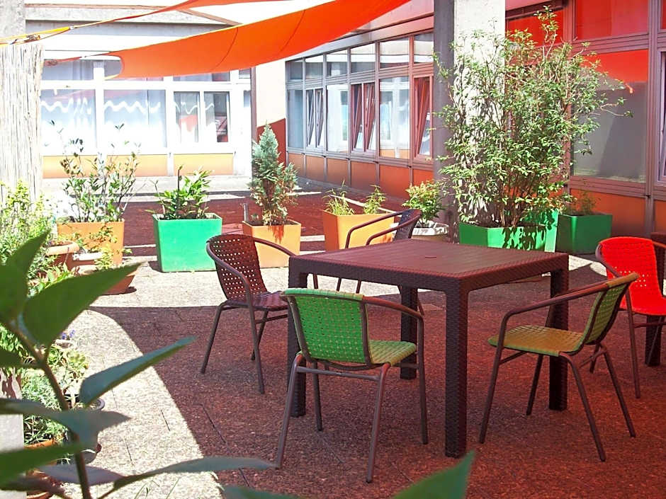 Gästehaus Kaiserpassage- Ihr Cityhostel