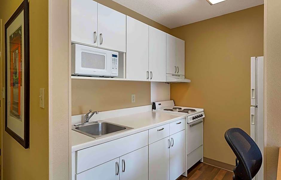 Extended Stay America Suites - Hartford - Farmington