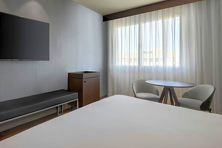 AC Hotel by Marriott Alicante